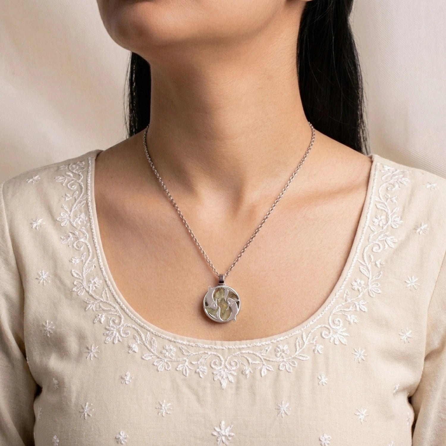 Pisces Pendant (मीन राशि) with Citrine