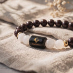 Kashi Rinmukteshwar Siddh Capricorn Zodiac Bracelet With FREE Raw Selenite Plate
